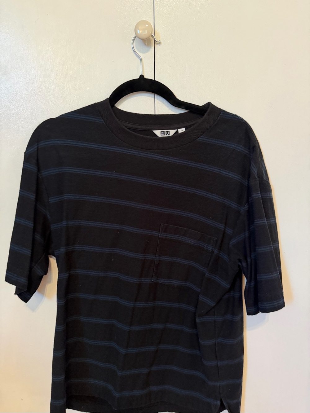 Uniqlo Black Boxy T-Shirt with Navy Stripe Chest Pocket - Men